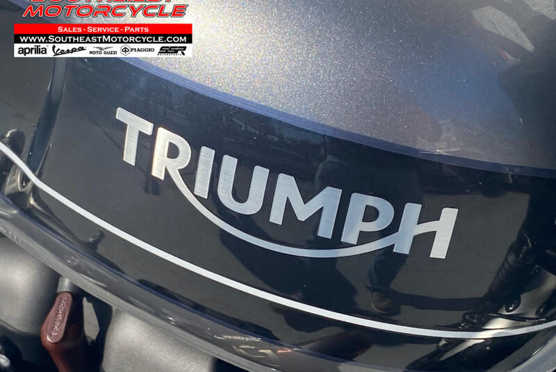2021 Triumph Speed Twin 1200 Silver Ice/Storm Grey