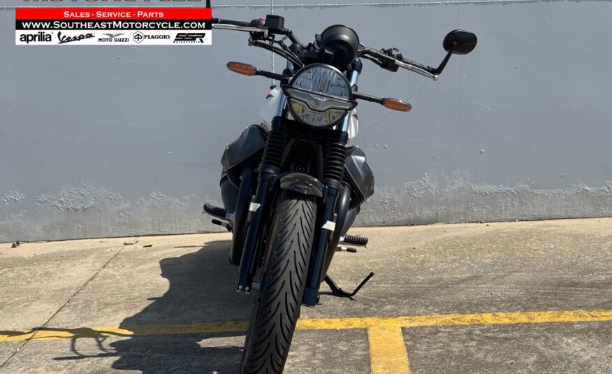 2024 Moto Guzzi V7 Stone Ten