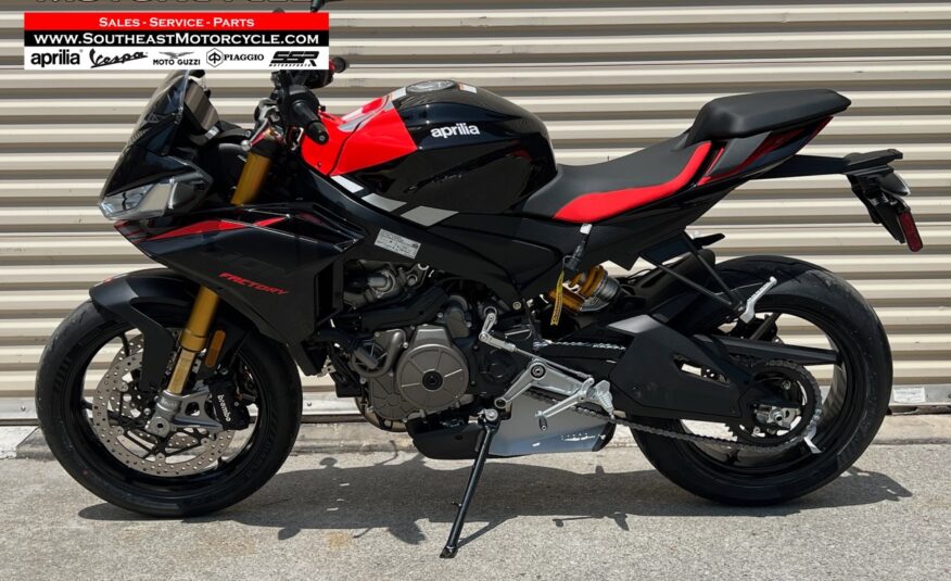 2026 Aprilia Tuono 660 Factory