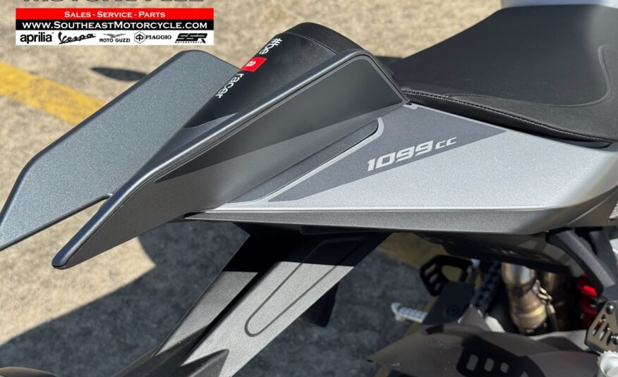 2026 Aprilia Tuono V4 1100